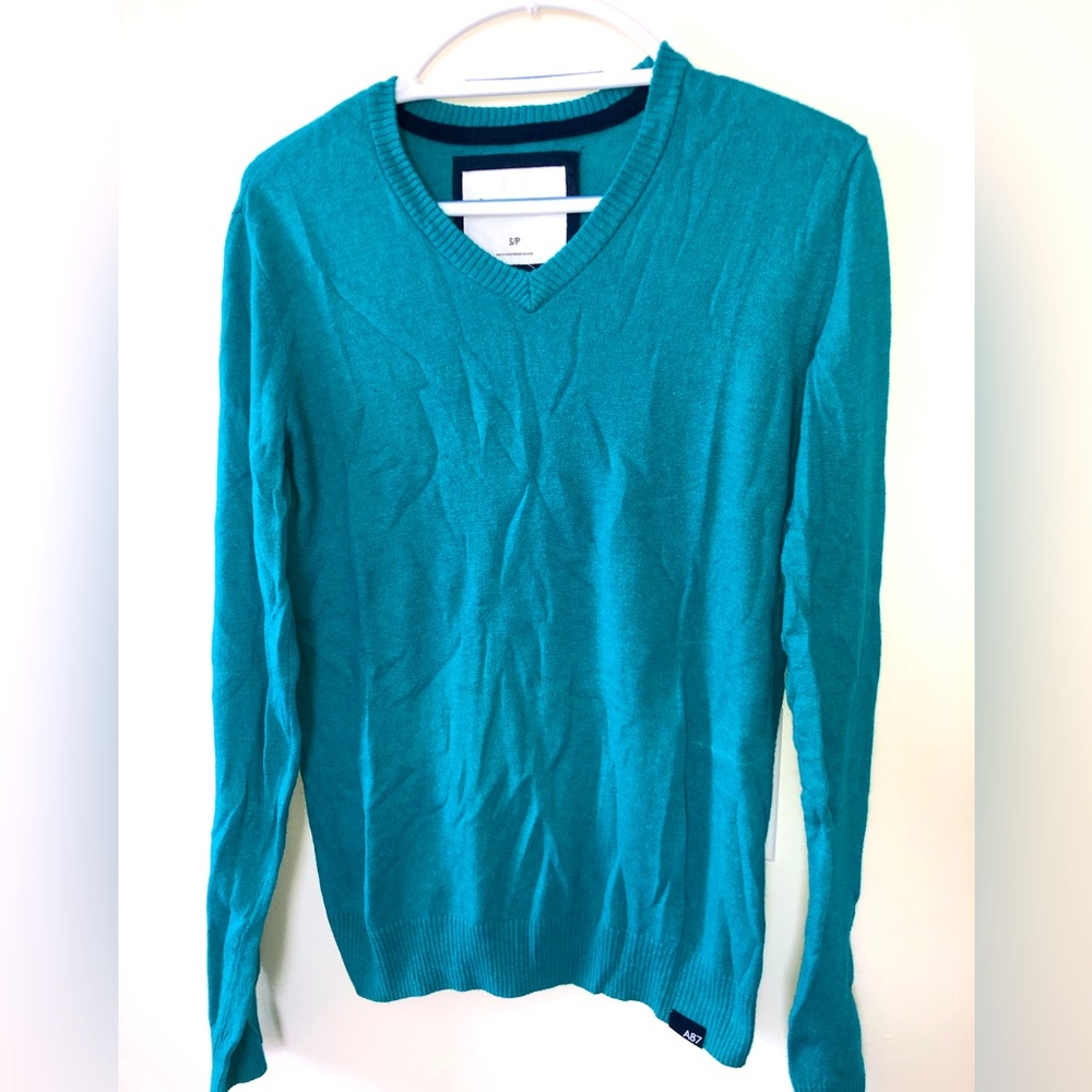 Aeropostale Men’s Small Teal V Neck Sweater